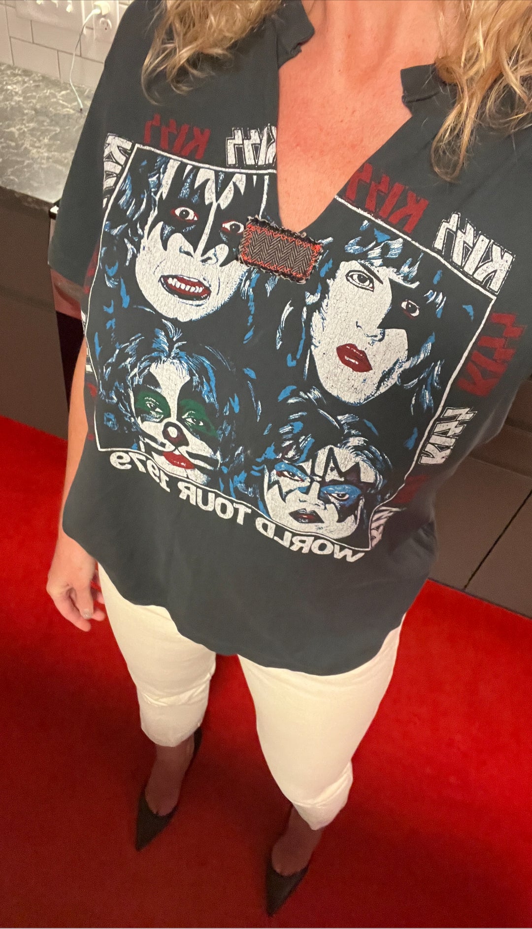 Vintage KISS  with Sliced Neck Patch tee